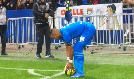 梅西：我被瓜迪奥拉安排过踢陌生位置！但我不断学习、变得更强！