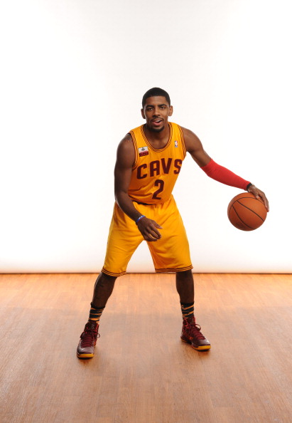 湖北女足历史首次闯入全运会决赛，王霜哭着感叹：太不容易了（湖北女足首进全运会决赛，王霜落泪直言：来之不易）