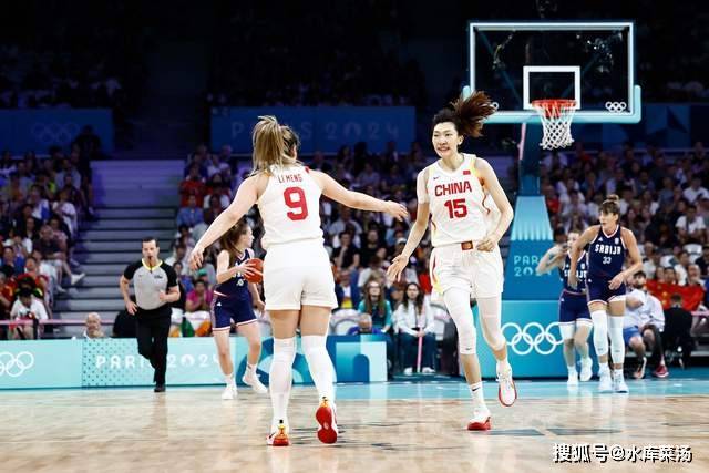 交锋5次3负仅入1球，贝尔：遇到过的最难缠的后卫是理查兹（五度交手三负仅一球，贝尔直言最难缠的后卫是理查兹）