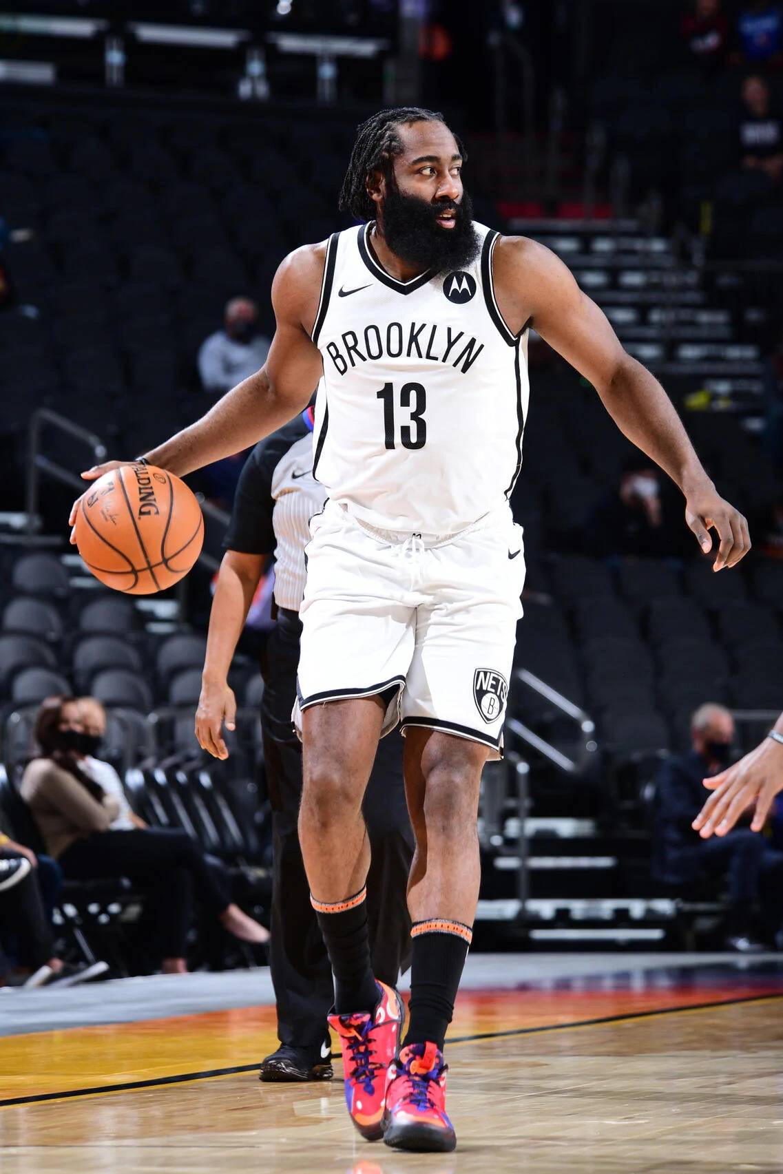 意媒：达米安预计米兰德比归队，姆希塔良未来几天再做检查（意媒：达米安有望米兰德比复出，姆希塔良近日将接受复查）