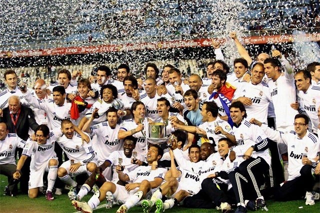 国安刚拿到足协杯冠军，就要给新帅准备三份引援大礼，值得期待（国安刚夺足协杯，已为新帅备三大引援礼，值得期待）