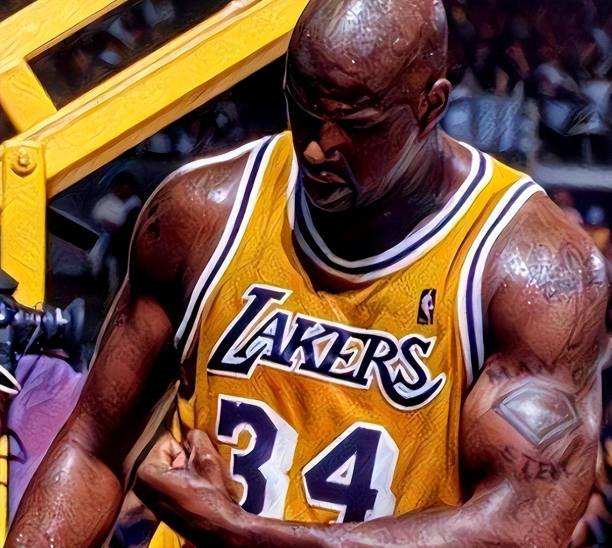 都灵主帅：战平尤文后，主席卡伊罗来更衣室祝贺了球员（都灵主帅：与尤文战平后，主席卡伊罗亲临更衣室向球员道贺）