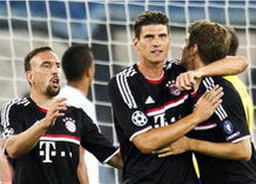 雷迪克：湖人目前首要任务是保护詹姆斯，而不是让他凑场次评奖