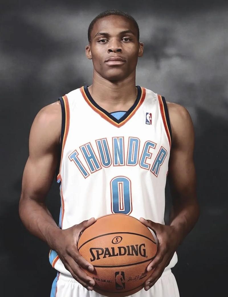 尼克斯重新找回主场气势（尼克斯再现主场统治力）