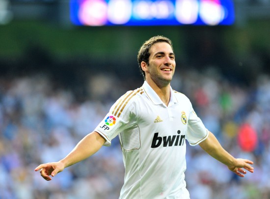 澳超联赛中央海岸水手vs悉尼FC因恶劣天气推迟至18：30进行（因恶劣天气，澳超中央海岸水手vs悉尼FC改至18：30开赛）